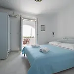 Aparthotel Castello On The 3*