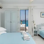 Castello On The Aparthotel 3*