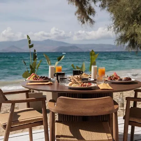 Castello On The Апарт-отель Айя-Анна