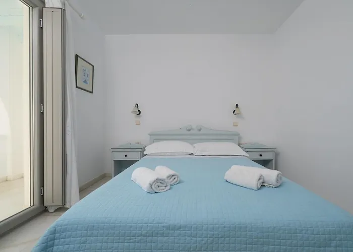 Castello On The Айя-Анна