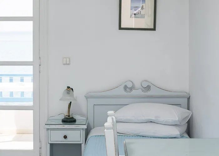 Castello On The Апарт-отель Айя-Анна